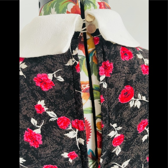 SOLD - Rose Floral Dress by Forever 21 - Picture 7 of 14